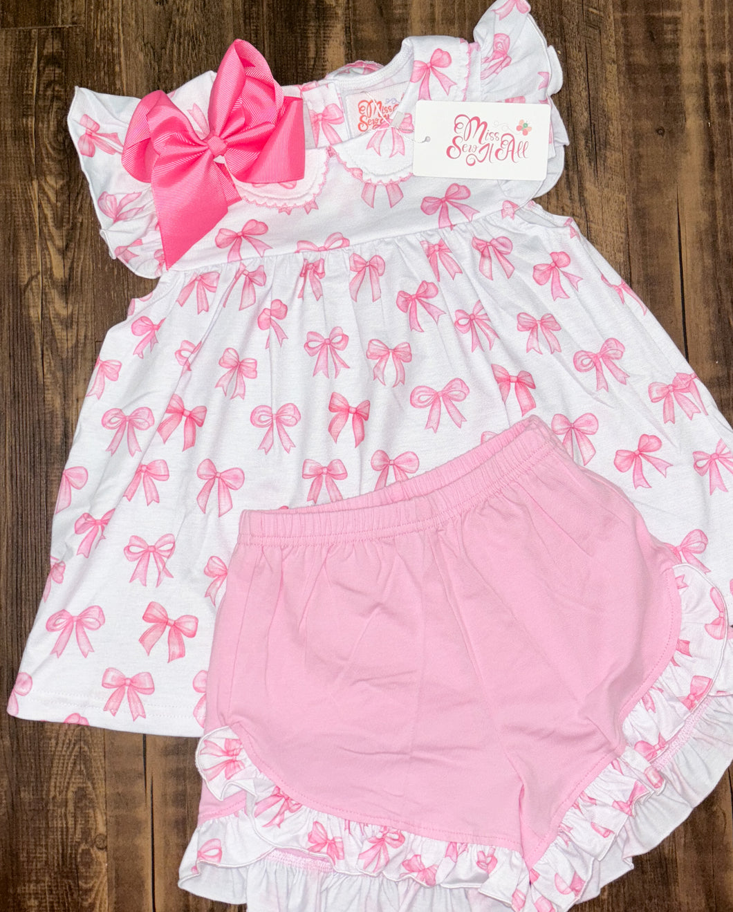 Bow shorts set
