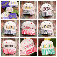 Load image into Gallery viewer, Trucker hats
